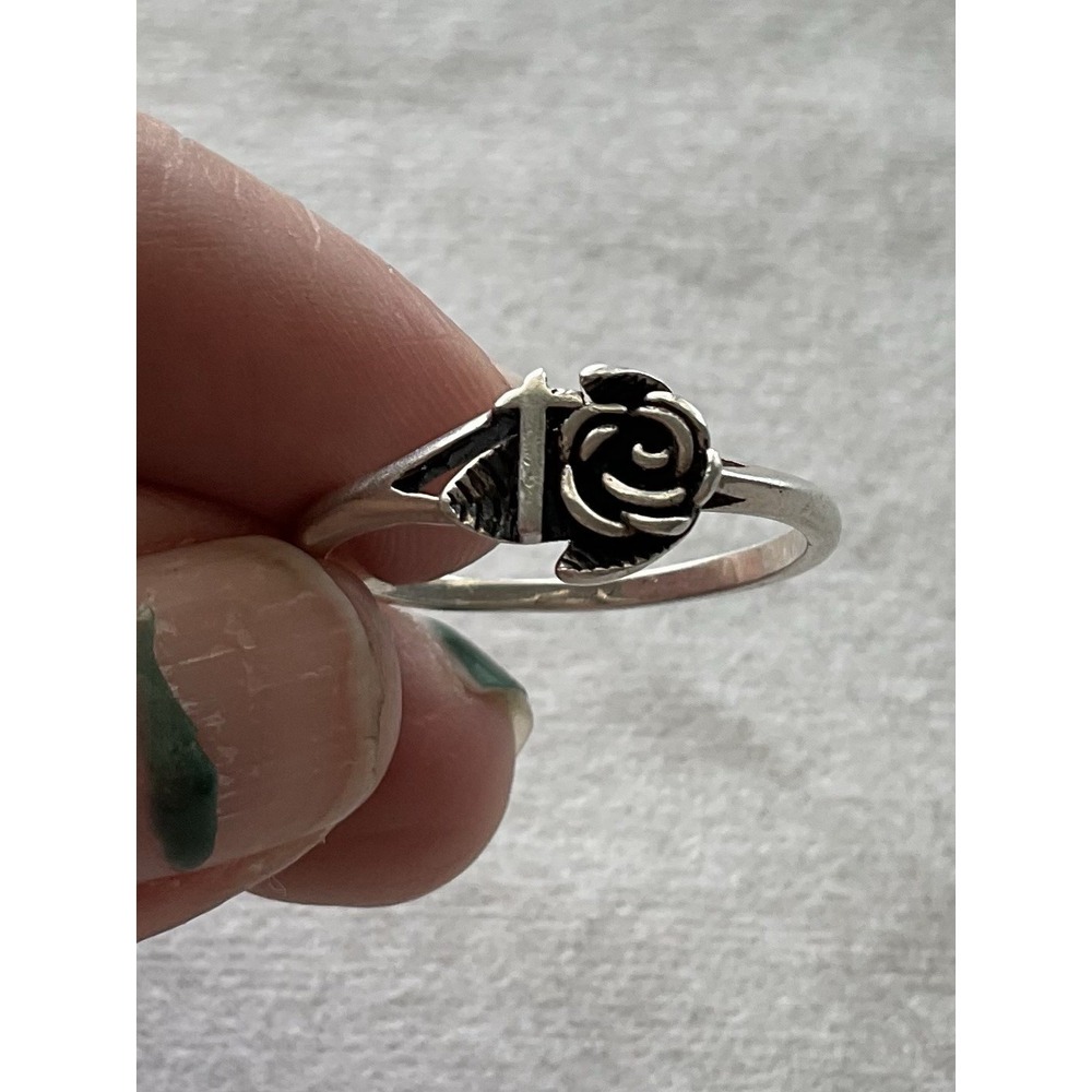 Vintage 925 Sterling Silver Rose & Cross Ring Size 8.5 Estate Jewelry - Picture 2 of 7
